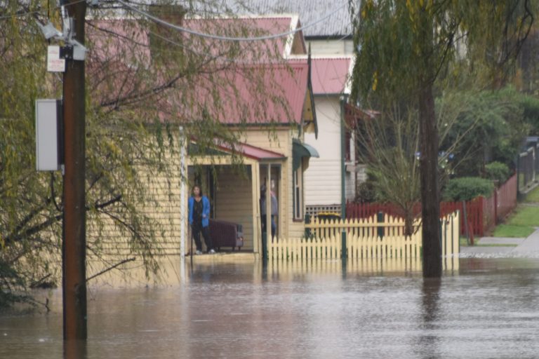 Bega floods – Have Home Will Travel